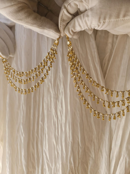 Golden belle fairy earchain