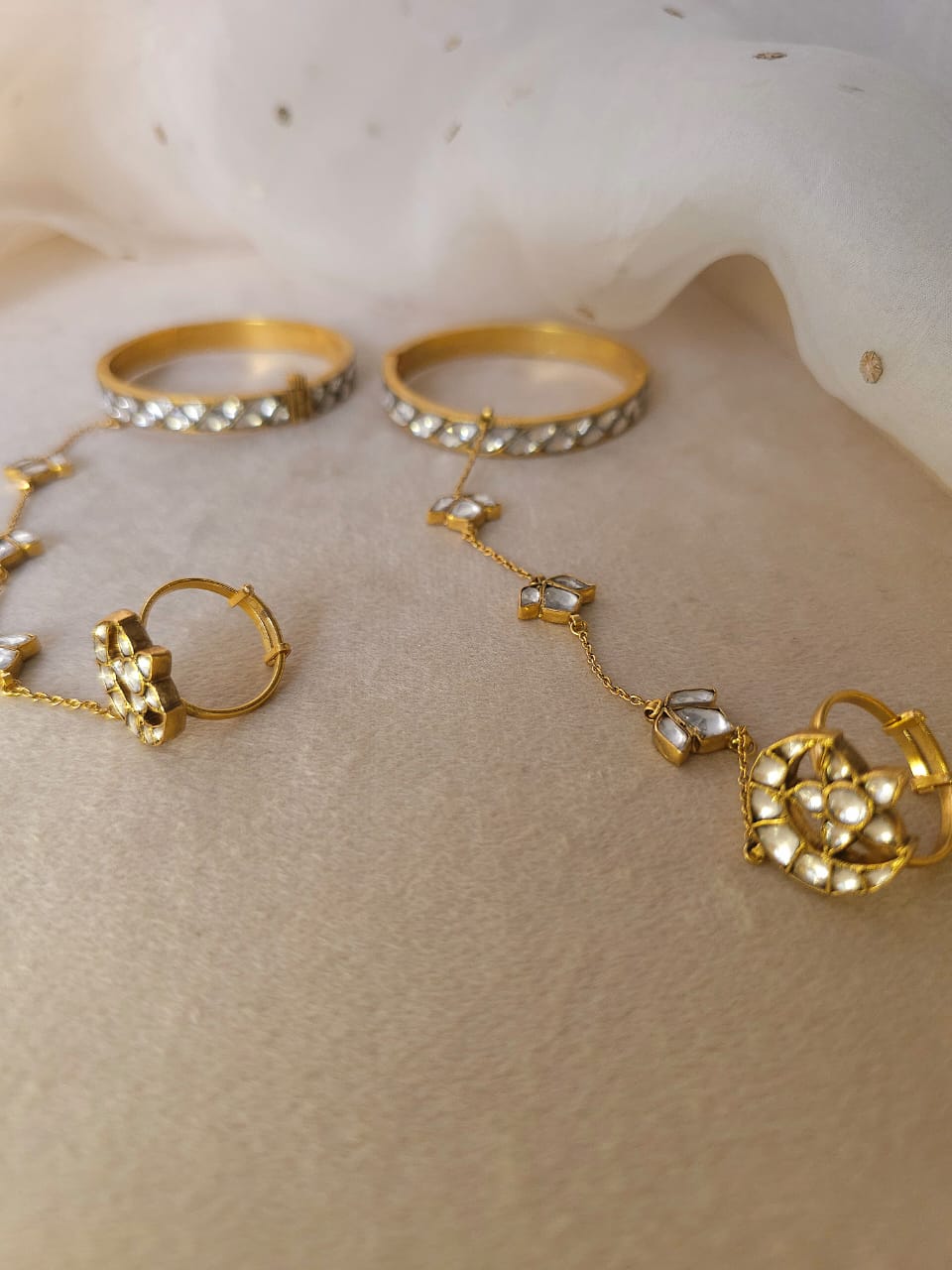 Moh-maya bangle hathphool