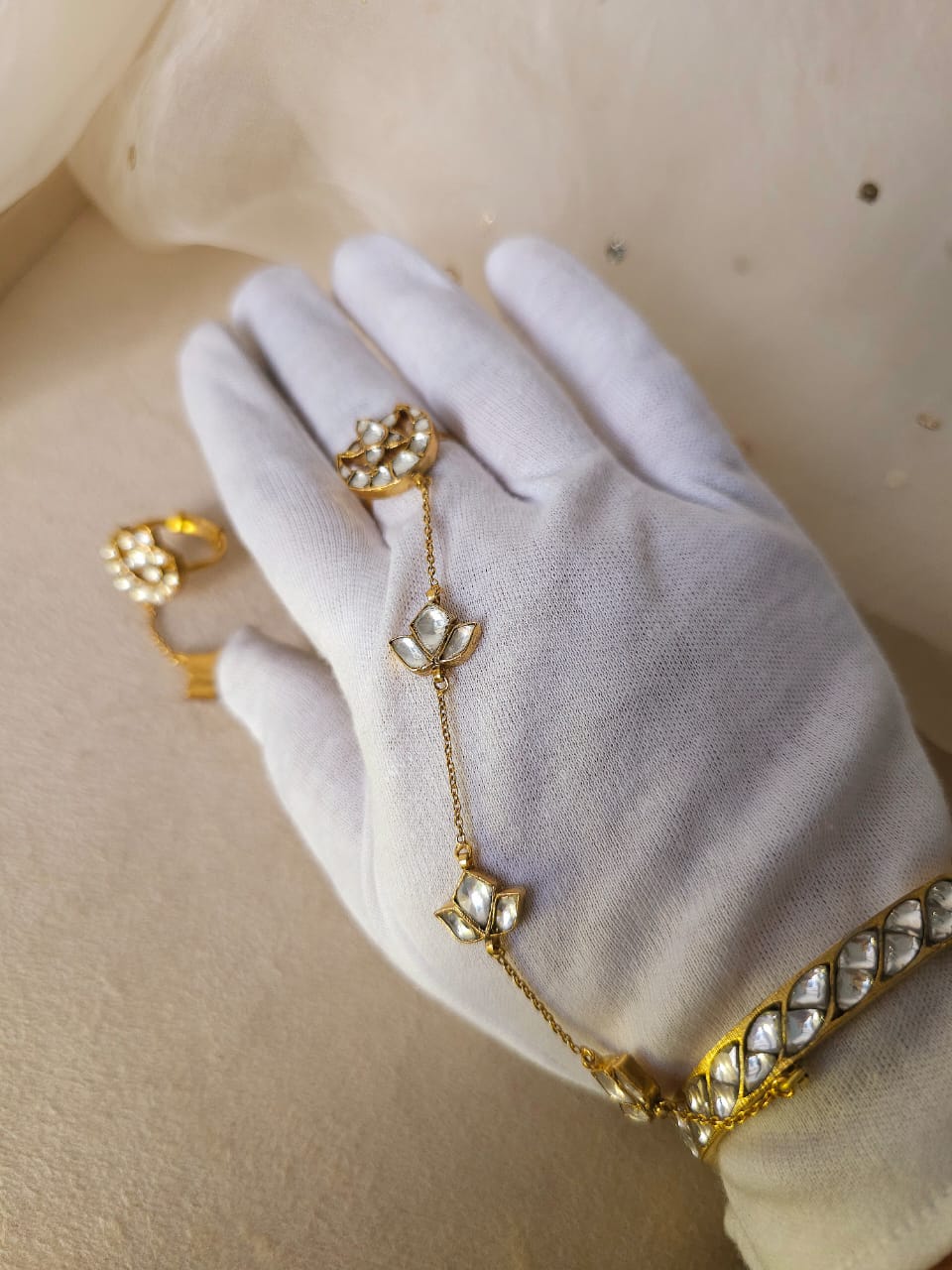 Moh-maya bangle hathphool