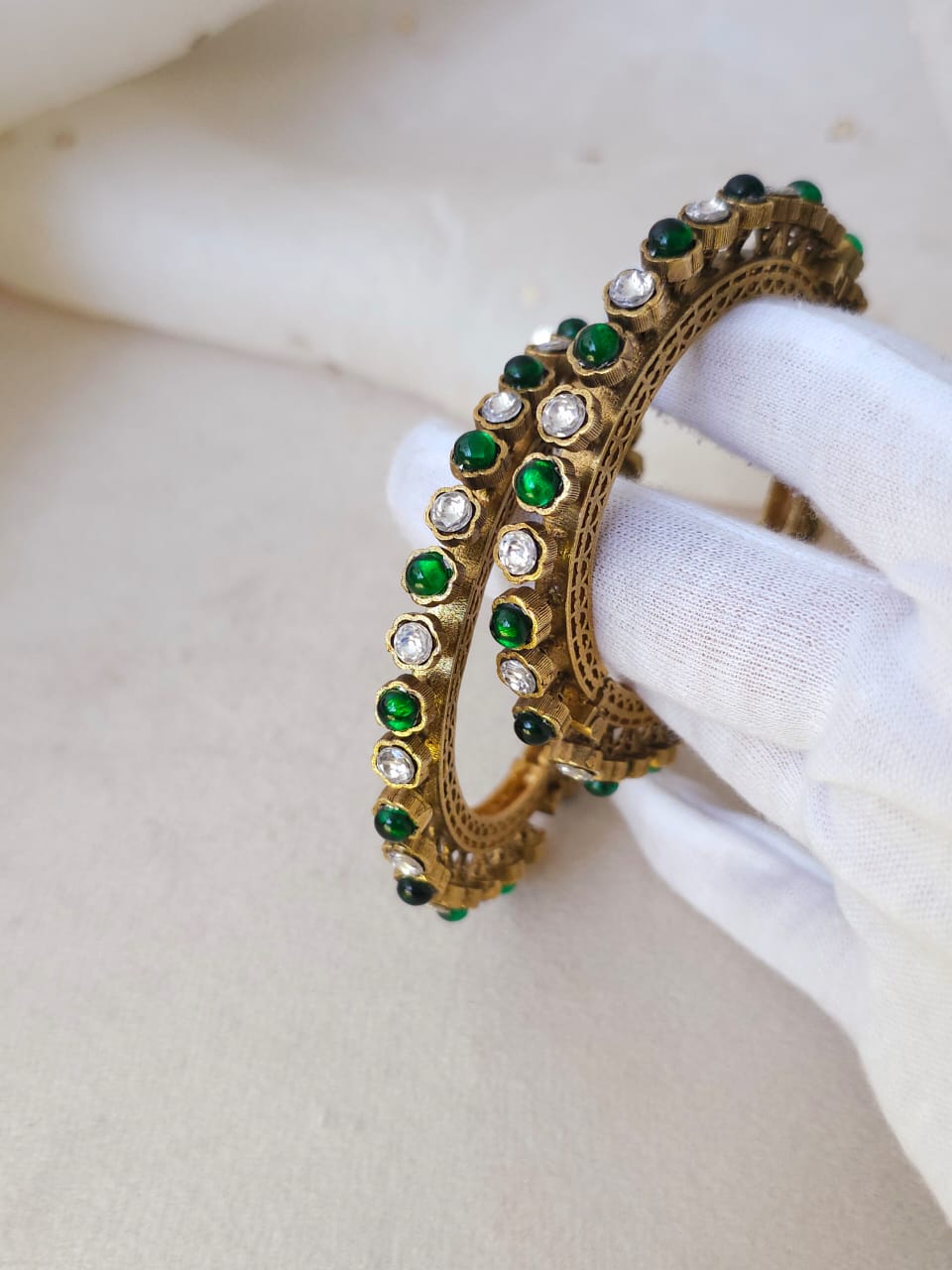 Madhumati gokhru bangle