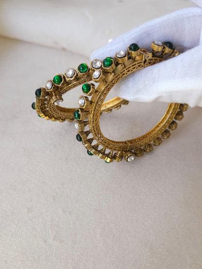 Madhumati gokhru bangle