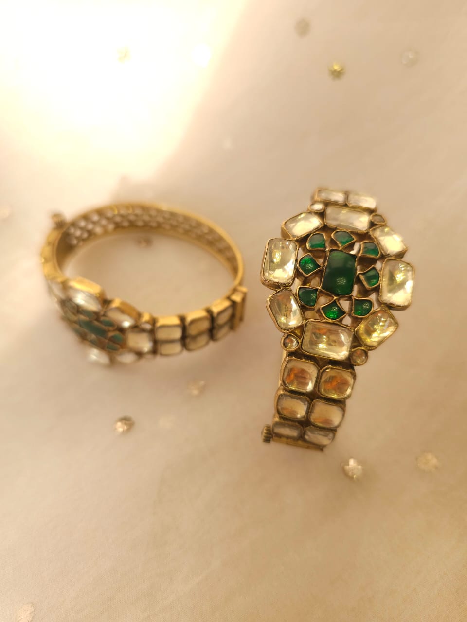 The green gate oval bangle