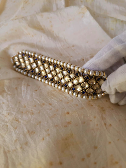 Totem bracelet