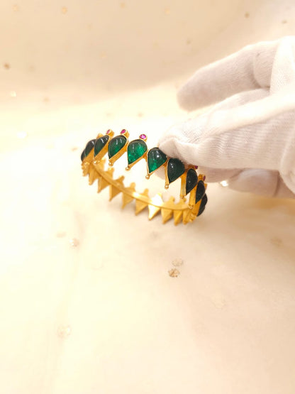 Jantar mantar bangle