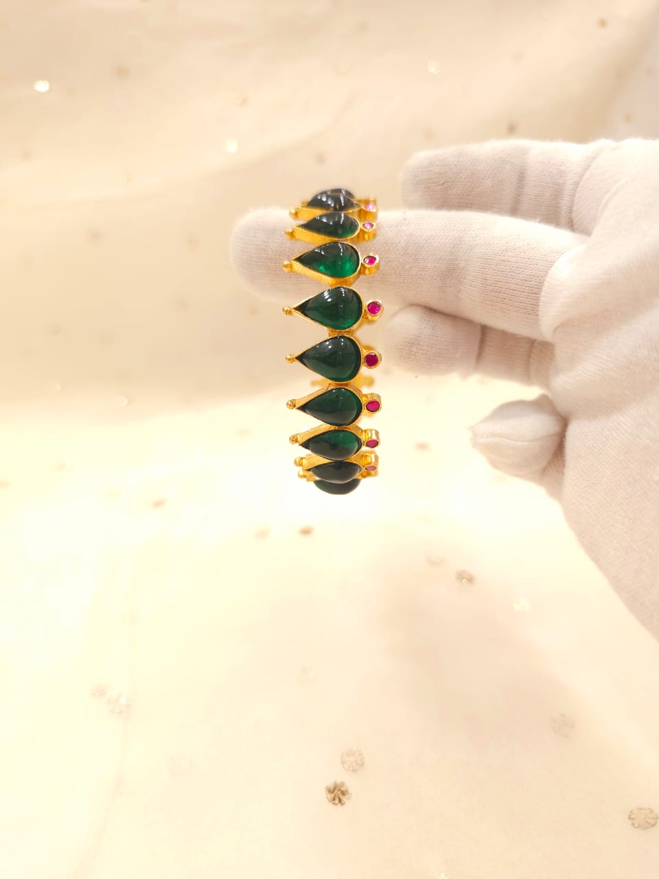 Jantar mantar bangle