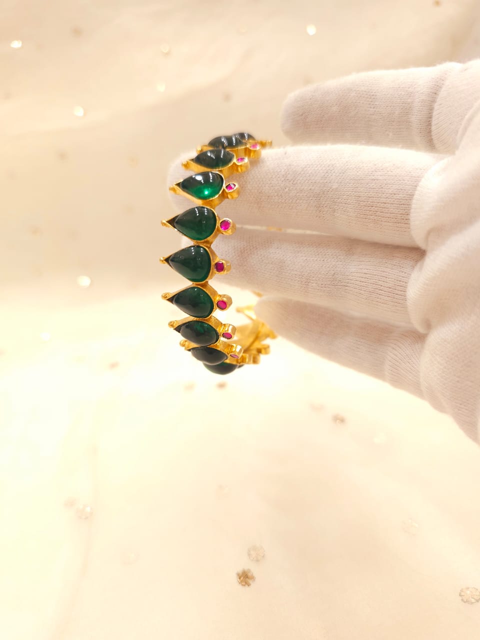 Jantar mantar bangle