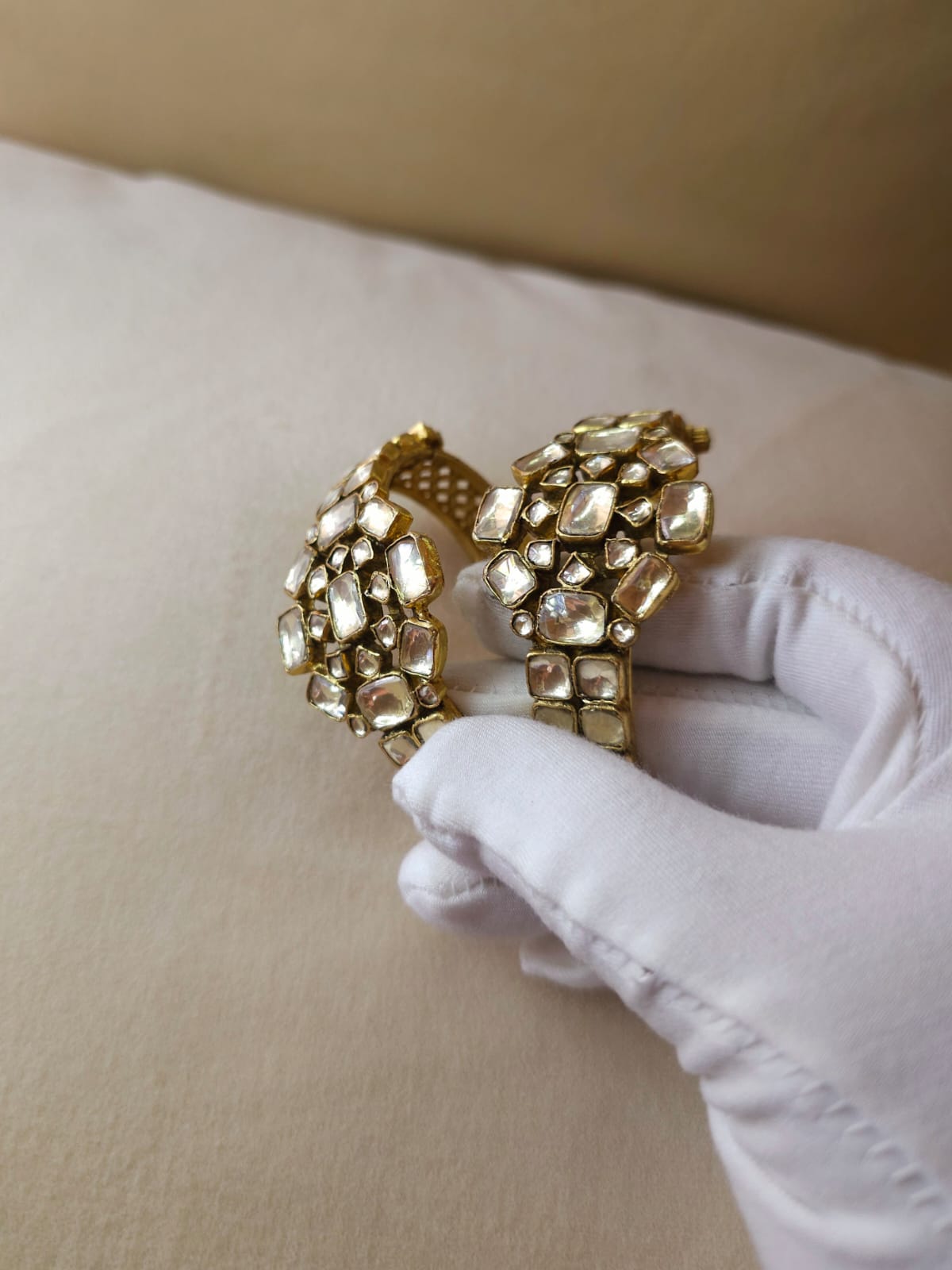 Tilottama oval bangle