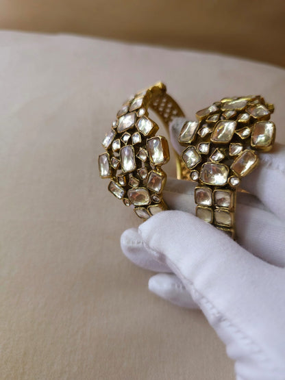 Tilottama oval bangle