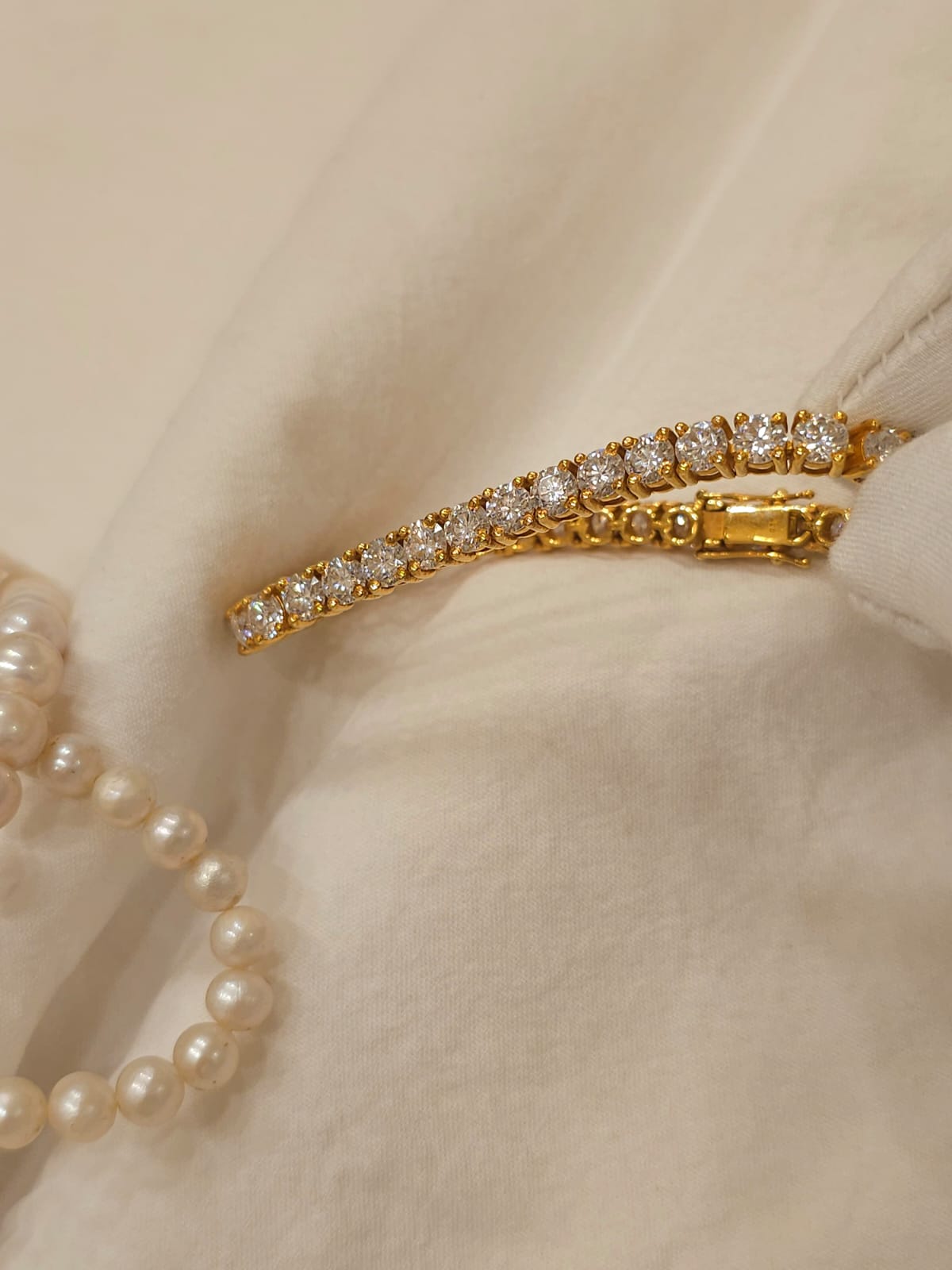 Seventeen carat moissanite bracelet