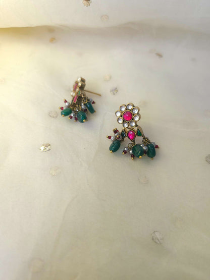 Chhoti se baat floral studs
