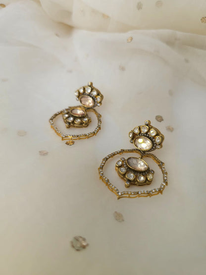 Golden rose dwar earrings