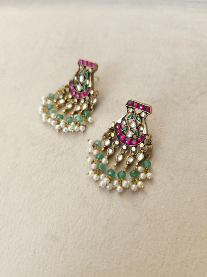 Pushkara rhodolite studs