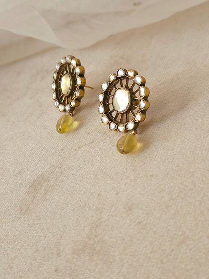 Lemon quartz round studs