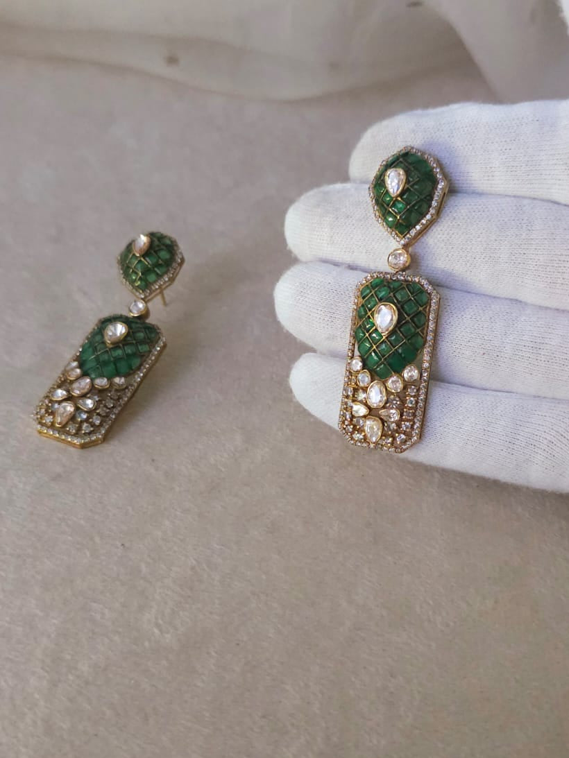 The green gate spring earrings