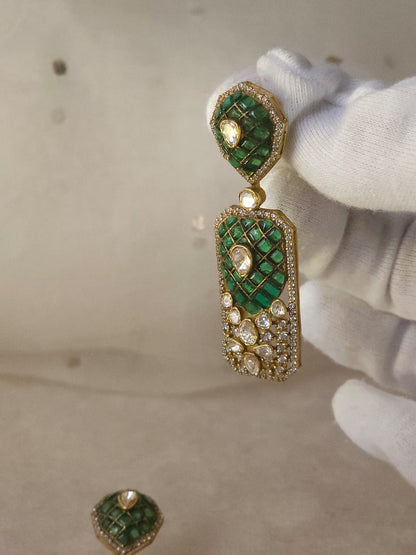 The green gate spring earrings
