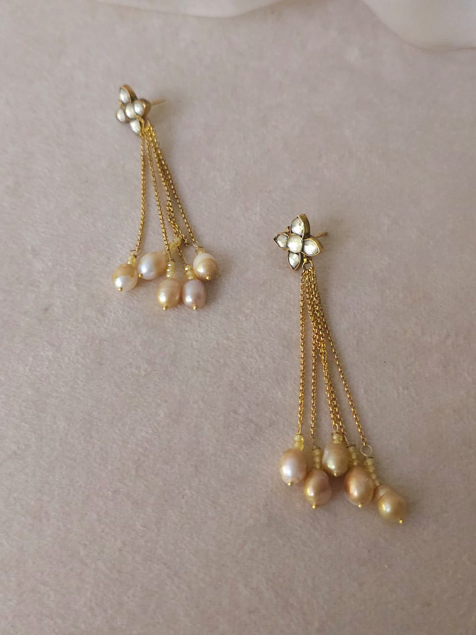 Meso pearl danglers