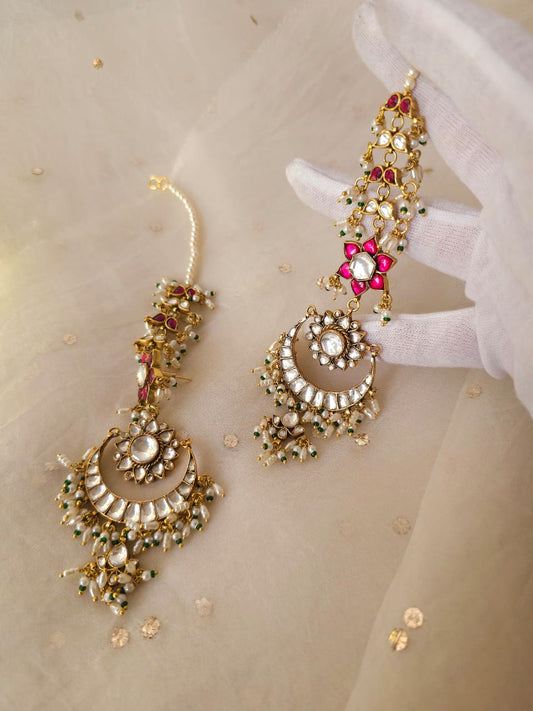 Scarlet lotus chandbali