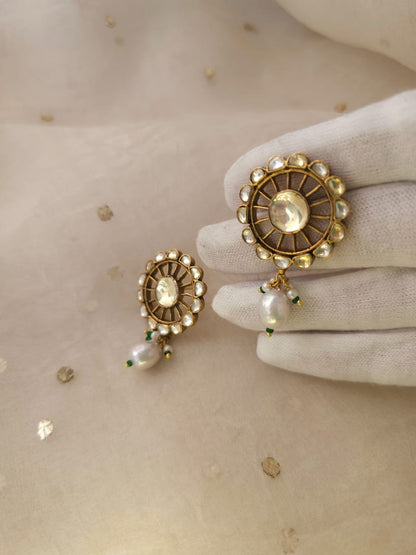 Konark pearl studs