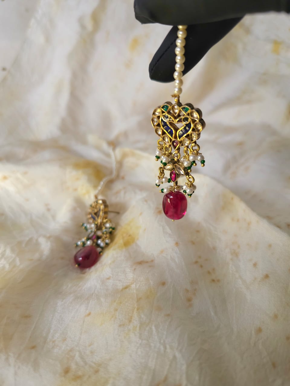 Totem silver earrings