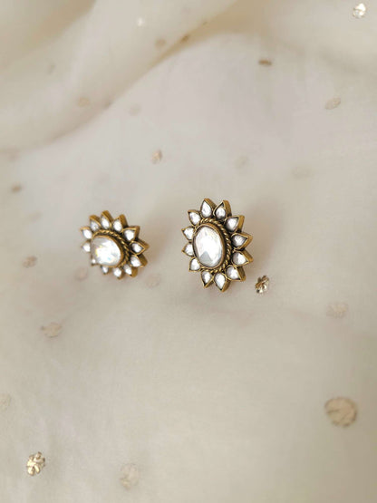 Radiant accent studs