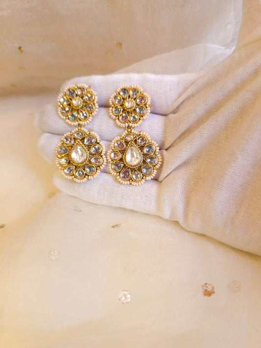 Shy Di queen earrings