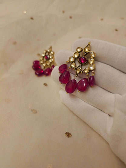 Shiraz lumi spinel studs