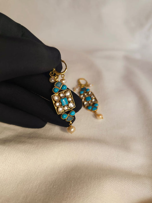 Turquoise d'art hook earrings