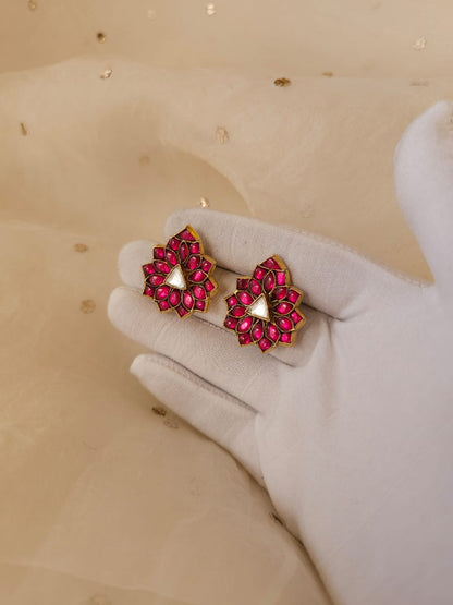 Imperial rose studs