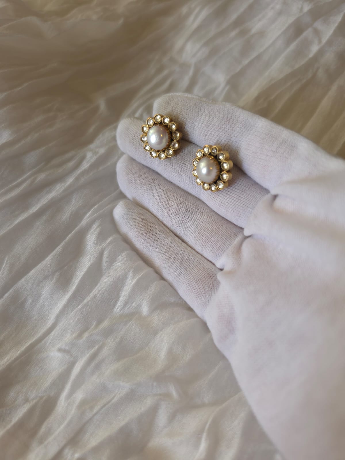 Sandhya jhanki sita studs