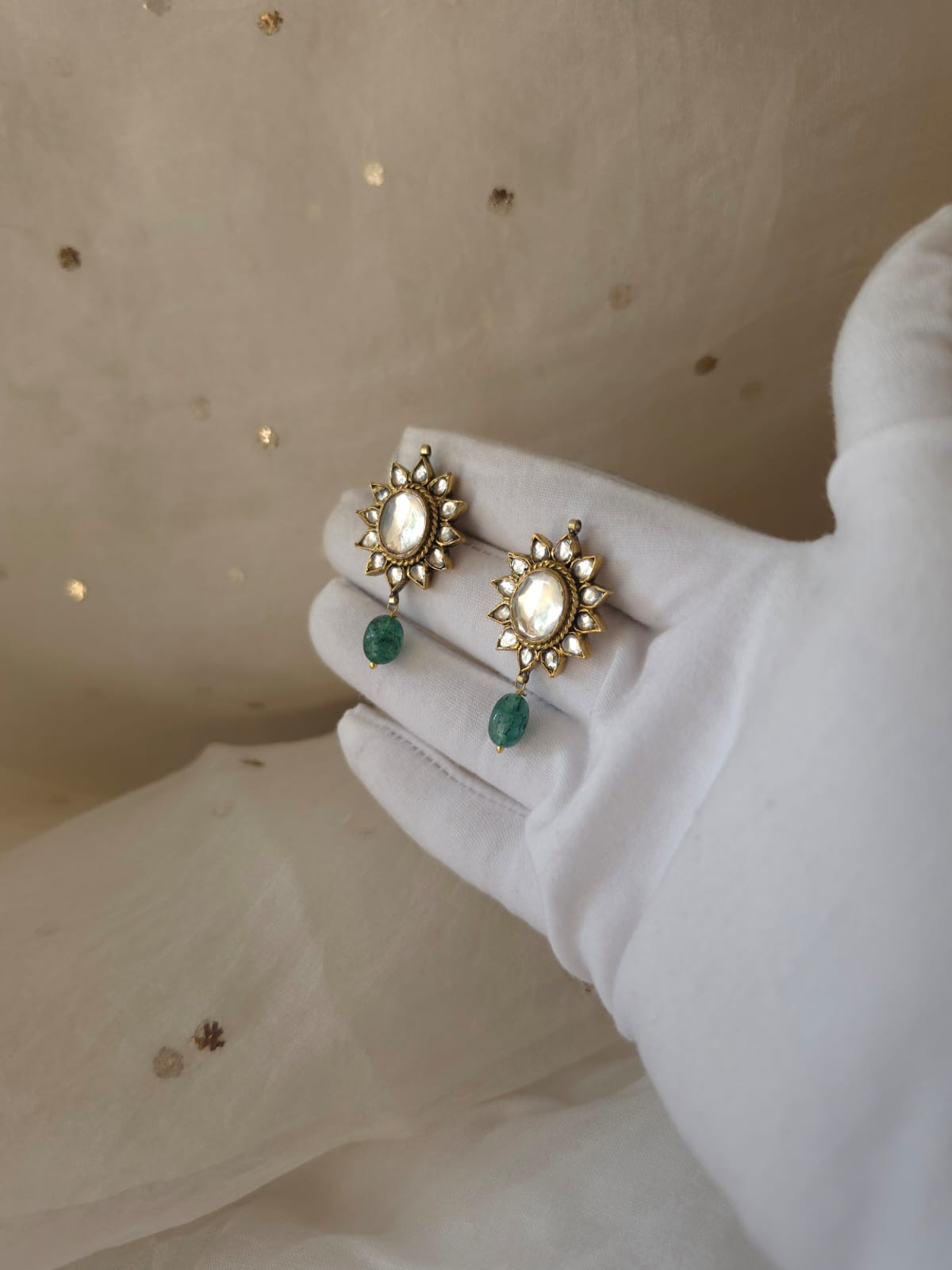 Golden accent beryl earrings