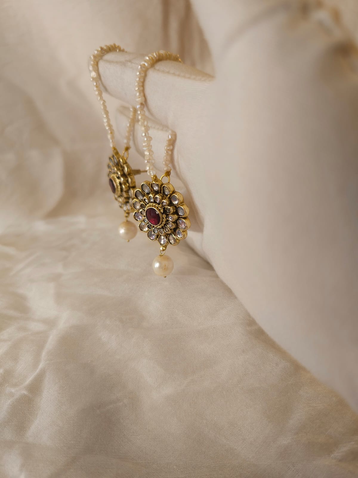 Ruh-kashmir pearl studs