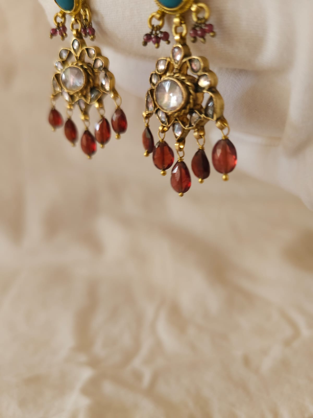 Gopgiri mahal lilac earrings