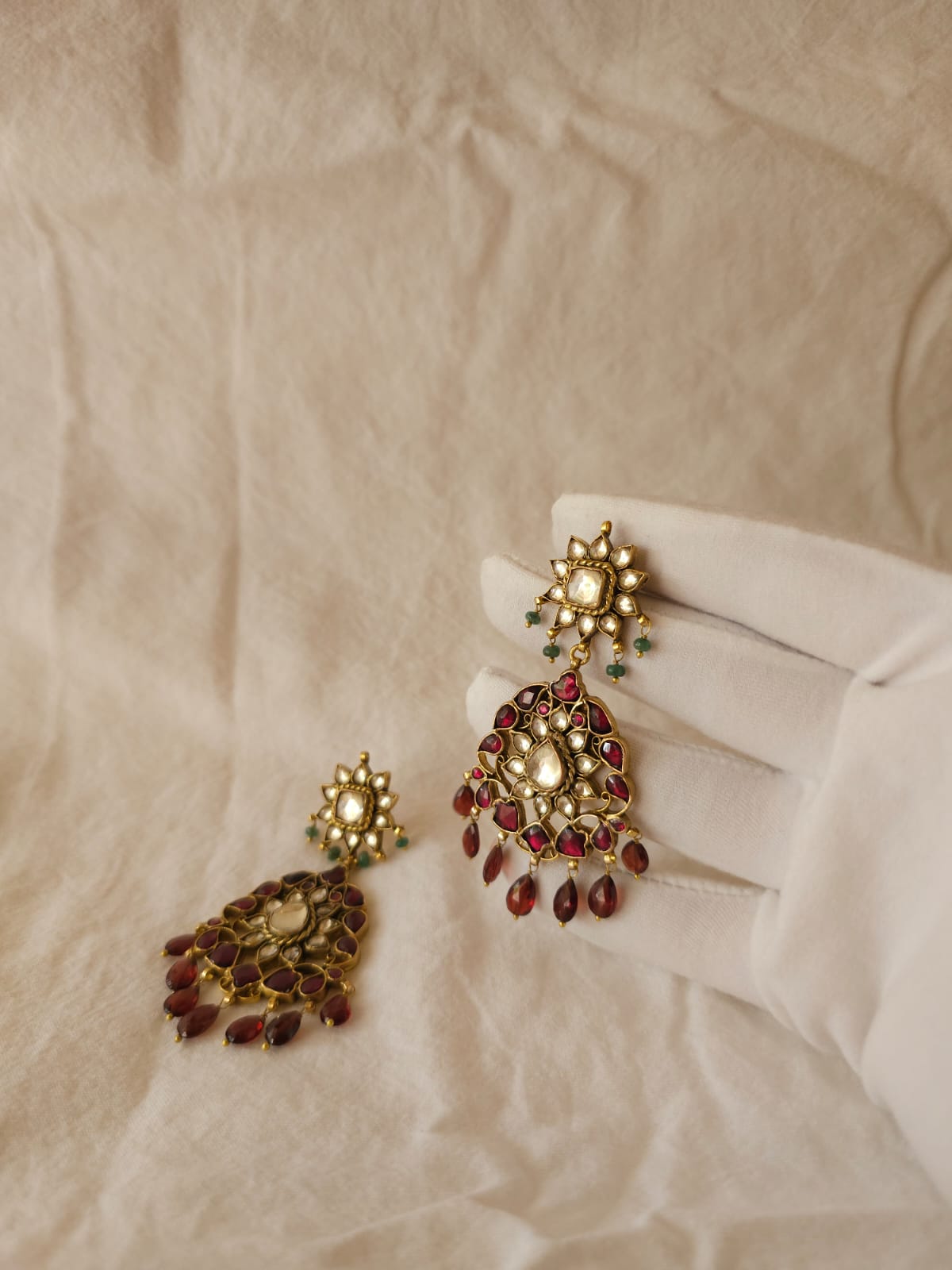 Pride of 19th century garnet earrings