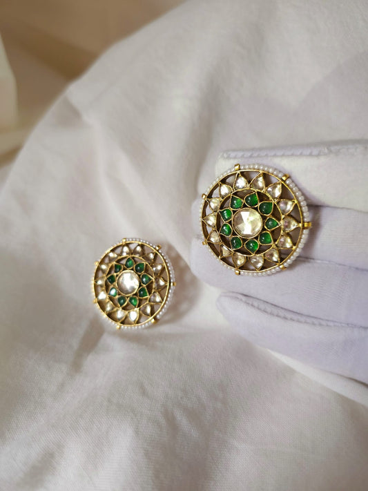 Amalfi round studs