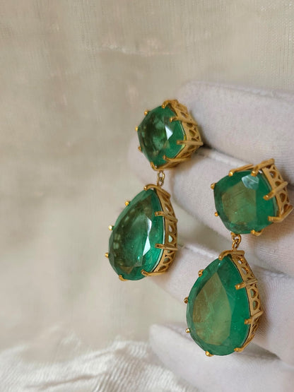 Maniharo ka green earrings