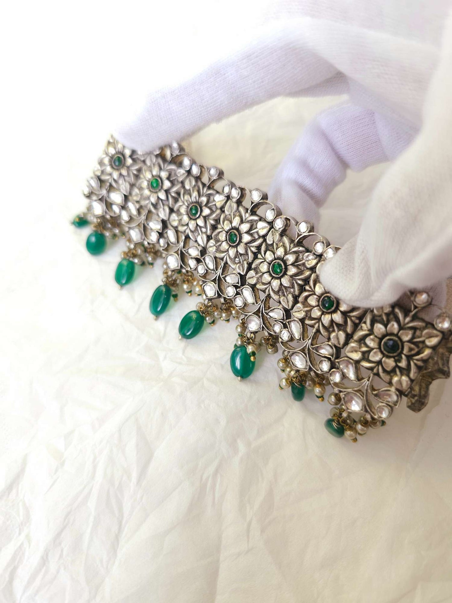 Madhuvan choker set