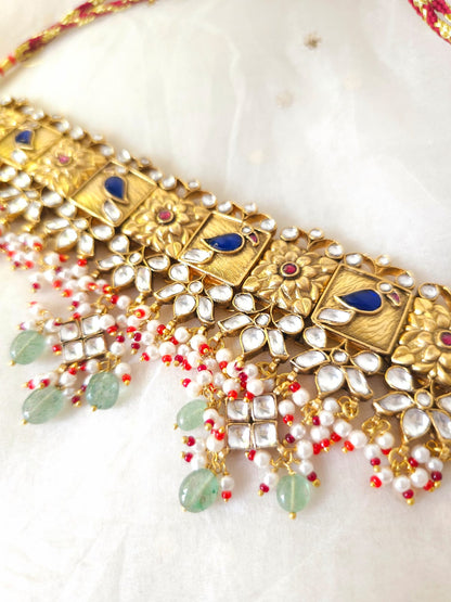Shalimar golden choker set