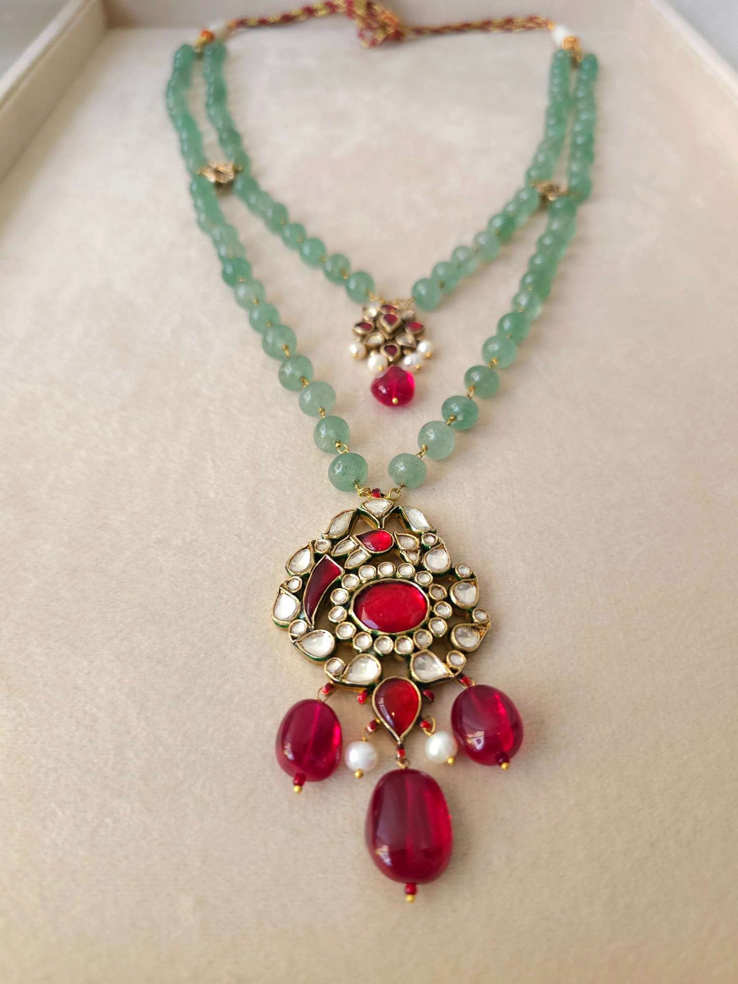 The panna meena antique necklace