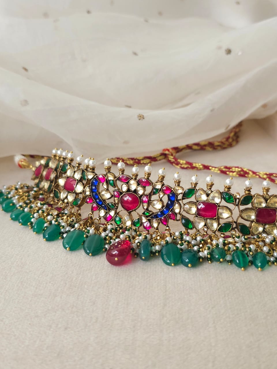 Harlequin vintage choker necklace