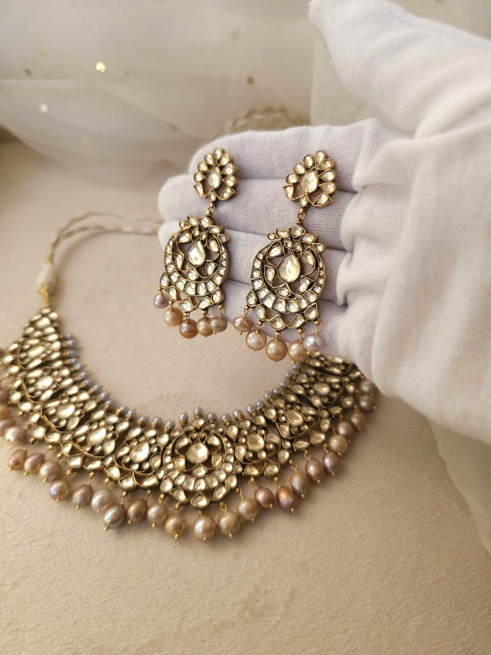 Late 19th century alloy necklace set