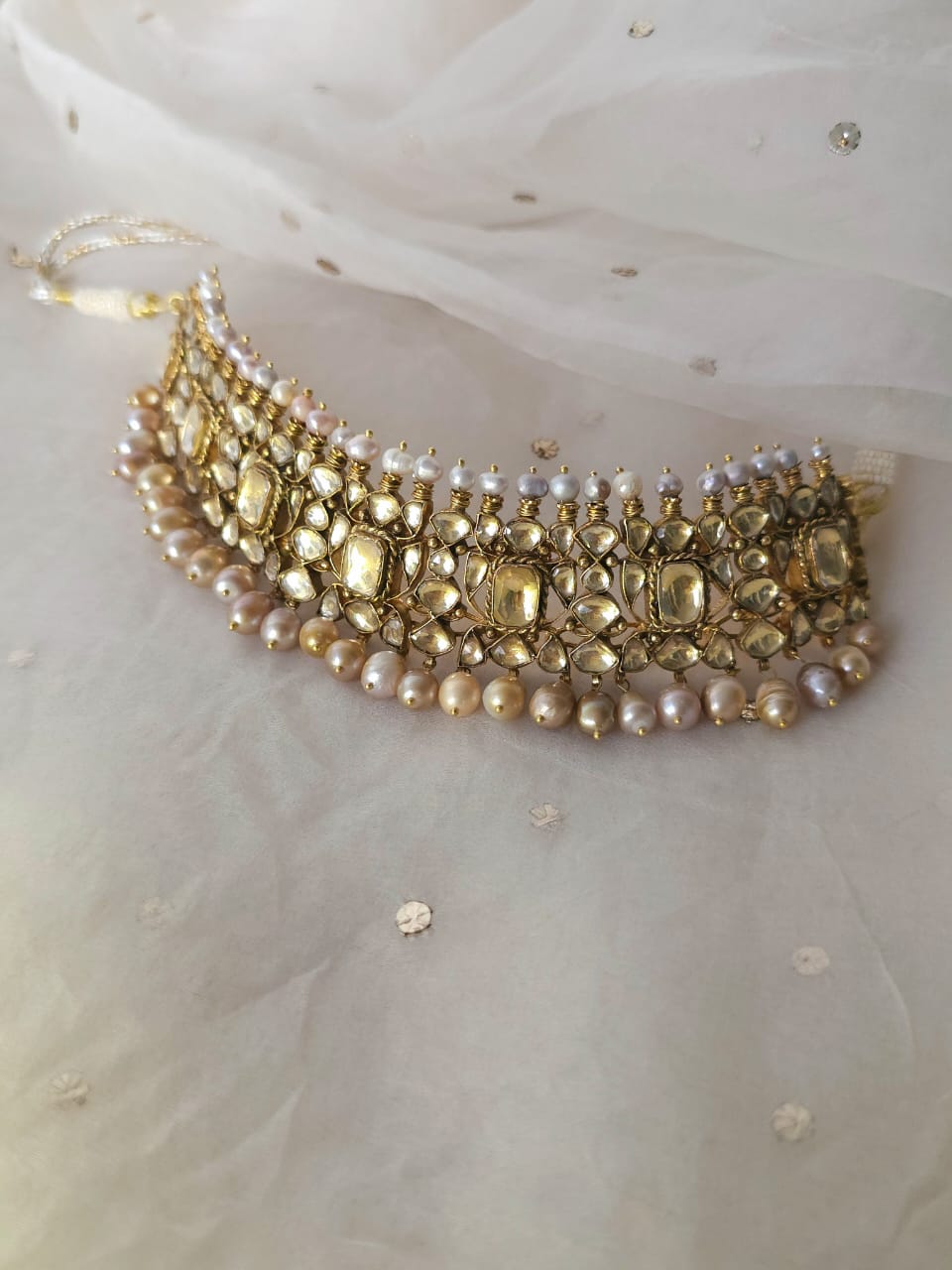 The galta gate alloy necklace set