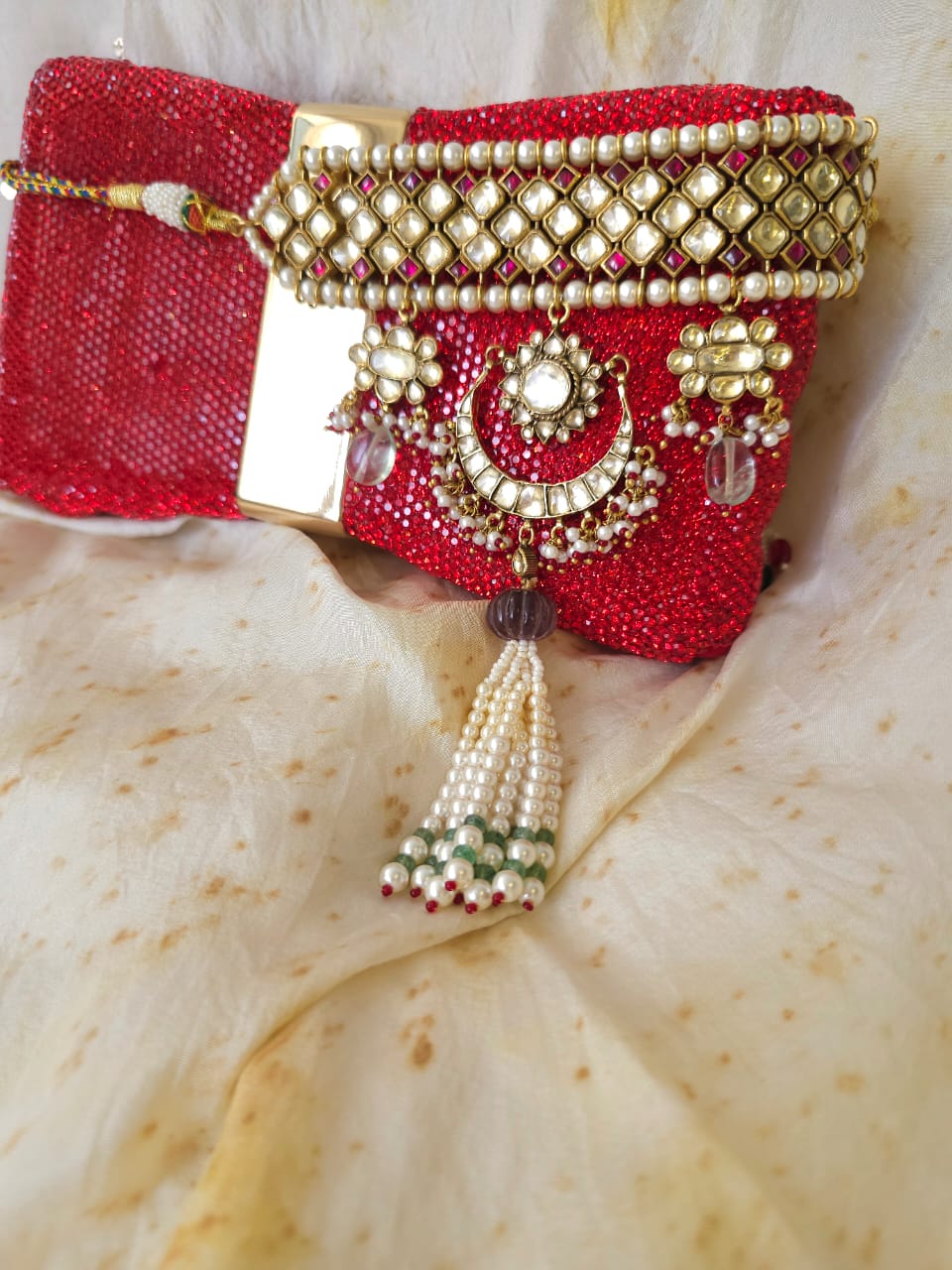 Scarlet affair tassel necklace set