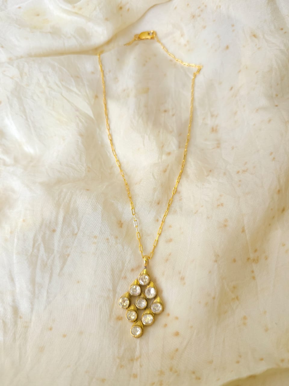 Peepal gate silver pendant necklace