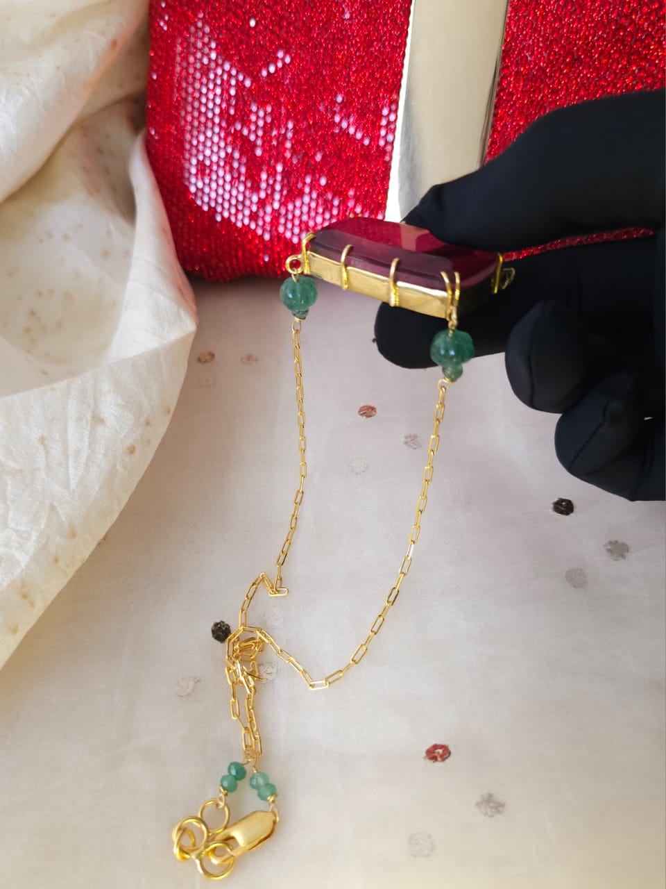 Shiraz amulet unisex silver necklace