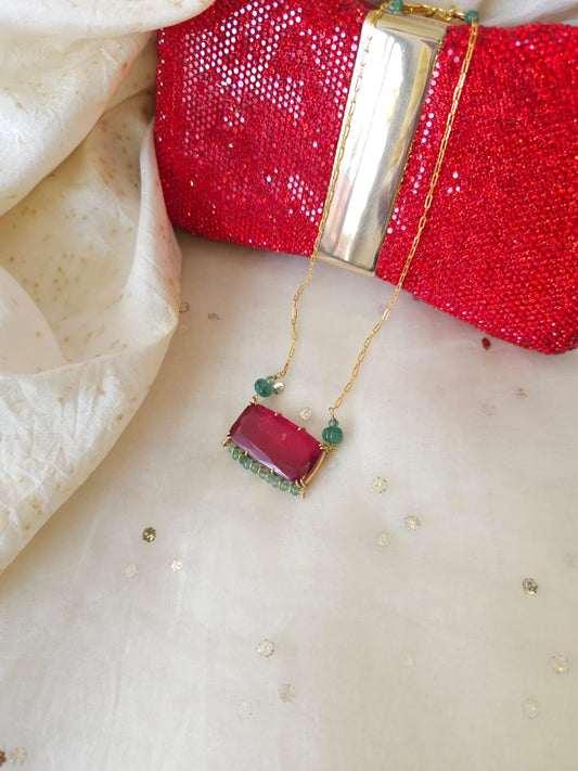 Shiraz amulet unisex silver necklace