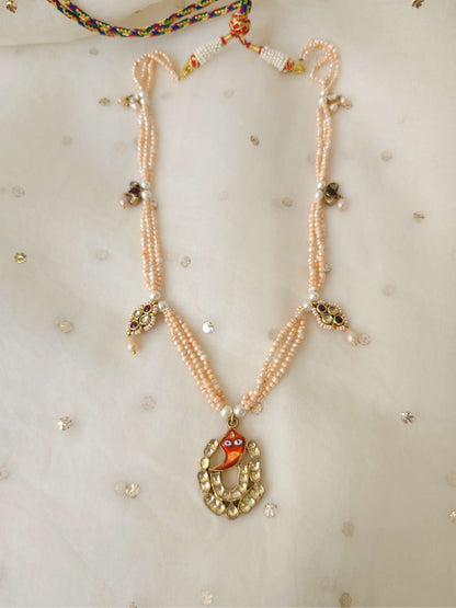 Chandpole blush necklace