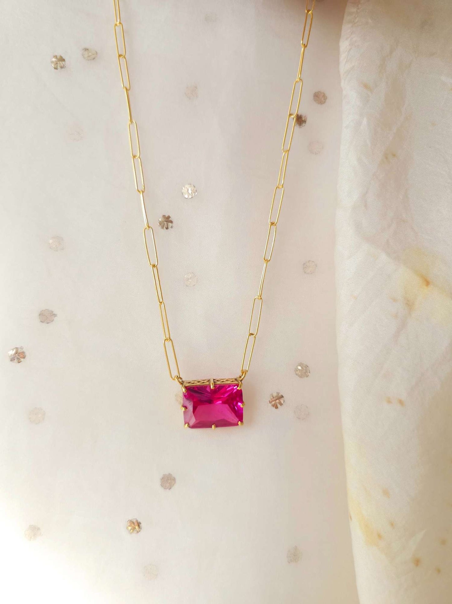 The ruby line silver necklace