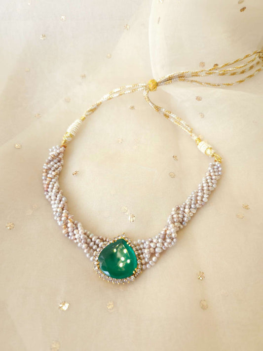 Queen of swans silver necklace