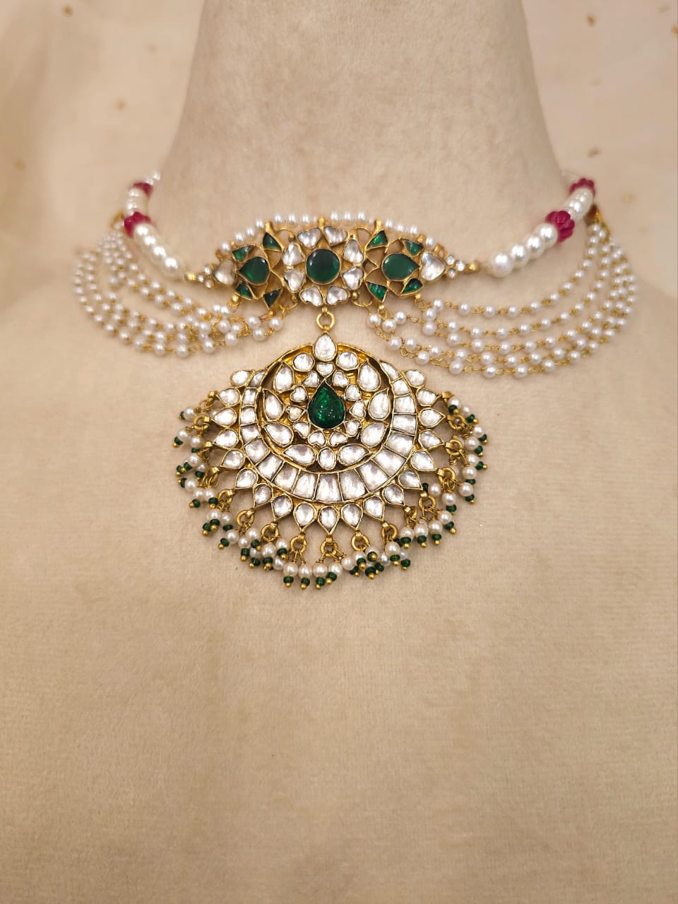 Jantar mantar pearl necklace