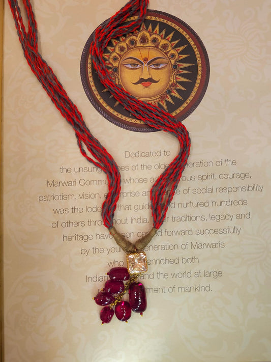 Syrah spinel silver necklace
